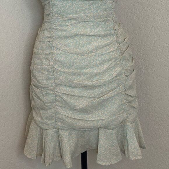 Storia Green Daisy Floral printed Ruched Dress size medium - Picture 6 of 6